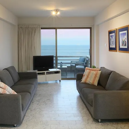 Makenzie Apartment Larnaca